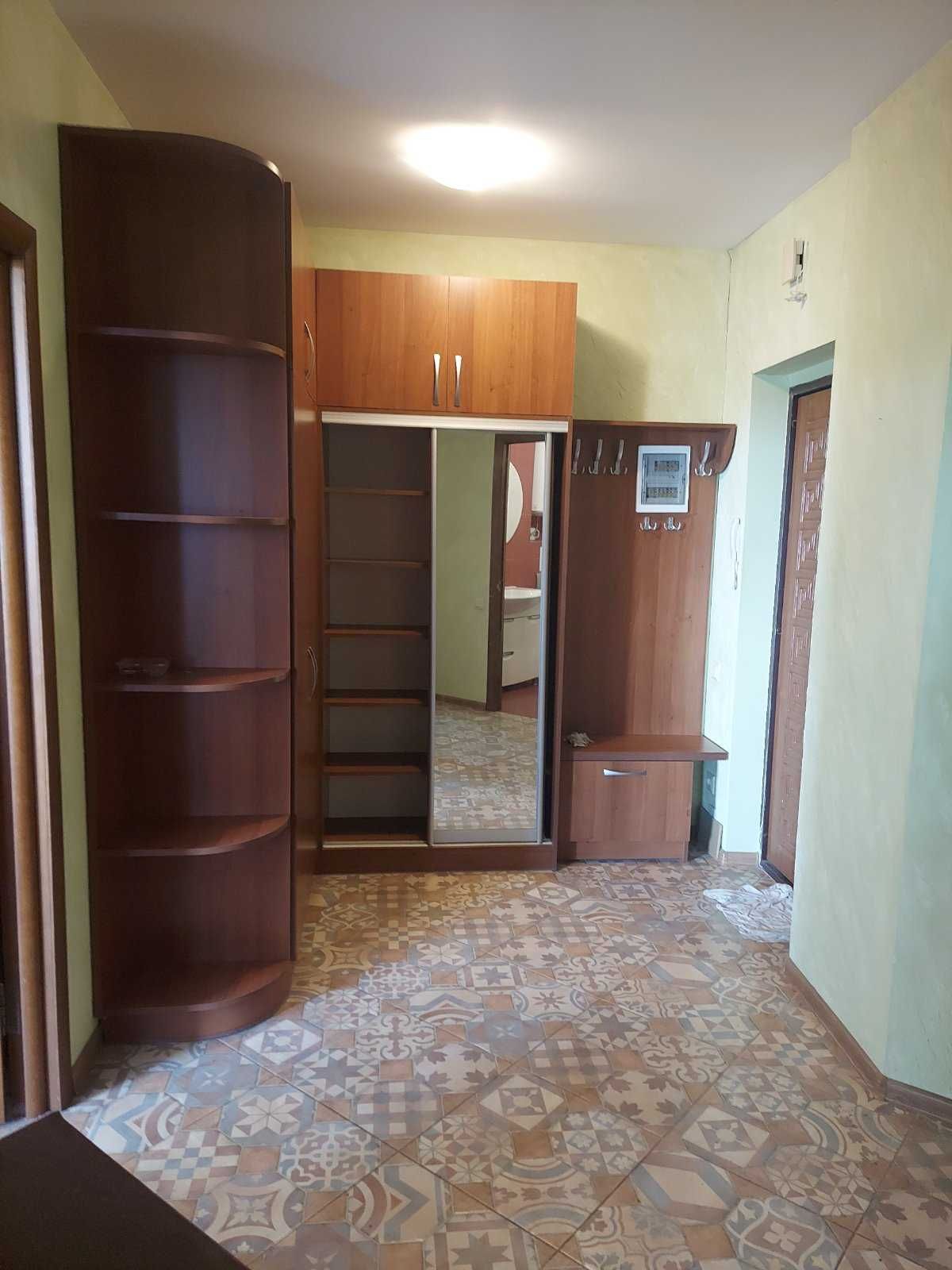 1- комнатная квартира с ремонтом в ЖК Среднефонтанский.