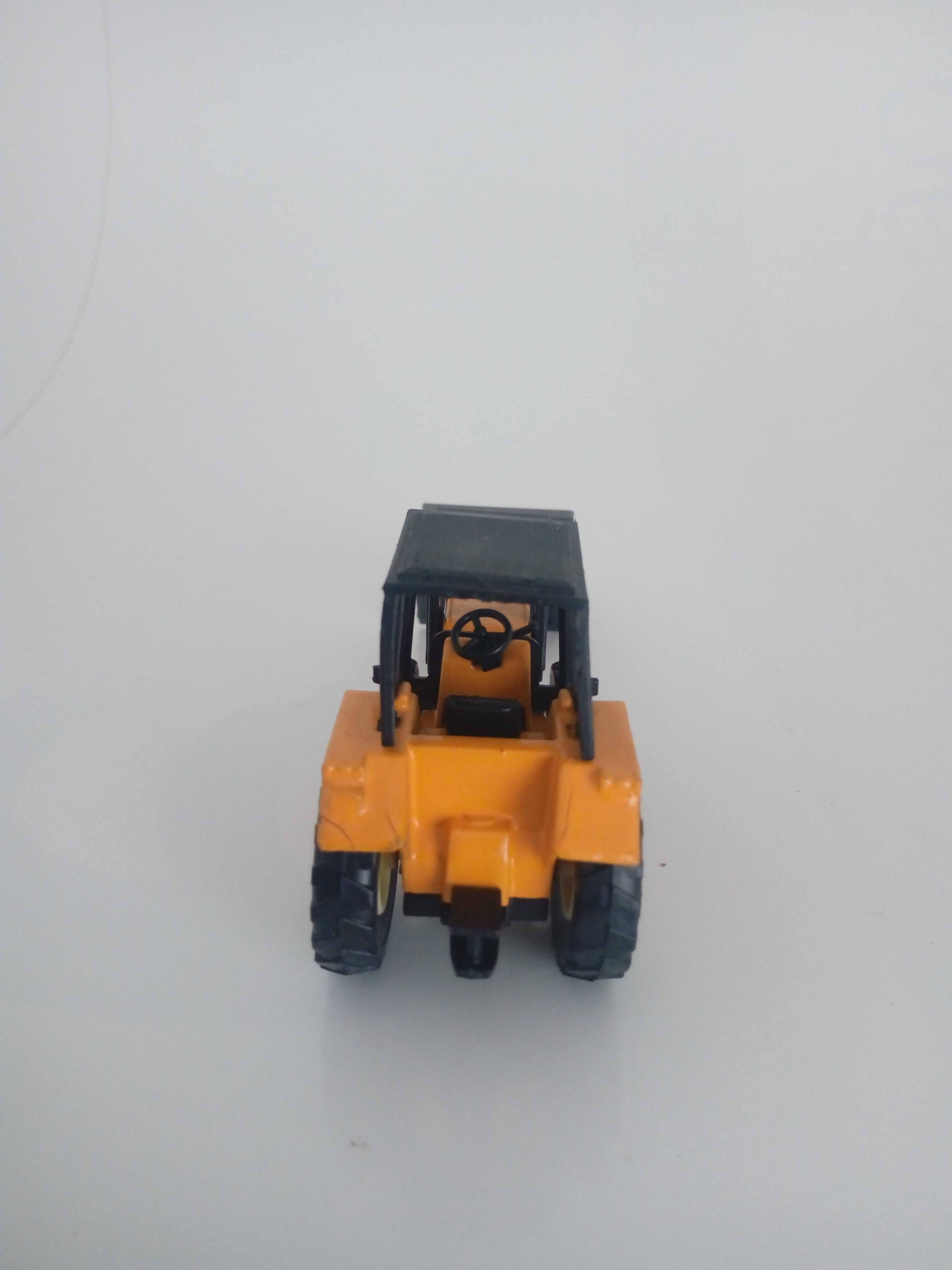 Miniaturas Trator