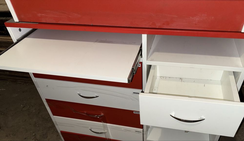 Комод, тумба с ящиками