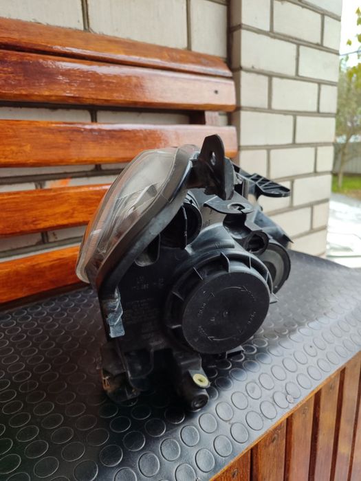 Ліва фара Nissan Qashqai j10