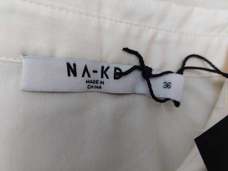 Стильна бавовняна вкорочена сорочка  NA-KD