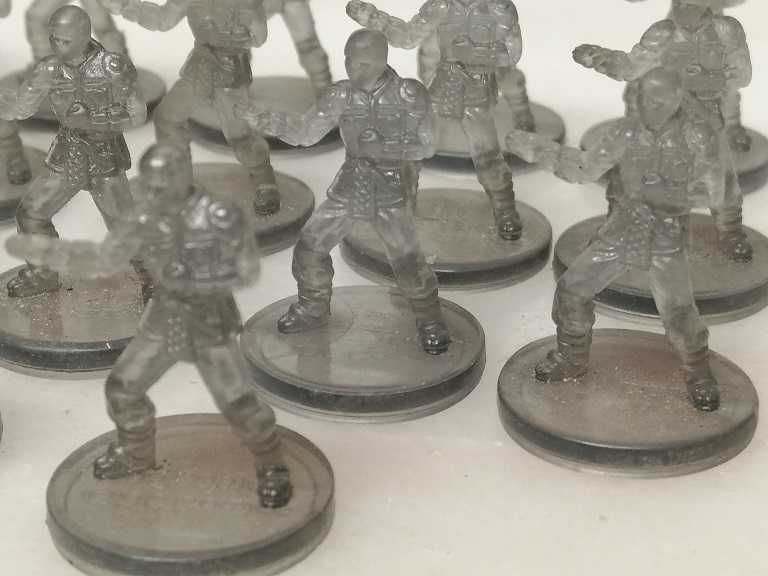 Lote de 18 ninja / monge transparentes de 28 mm DC Comics