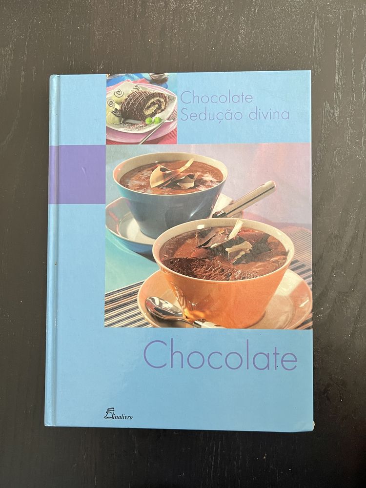 Varios livros de cozinha