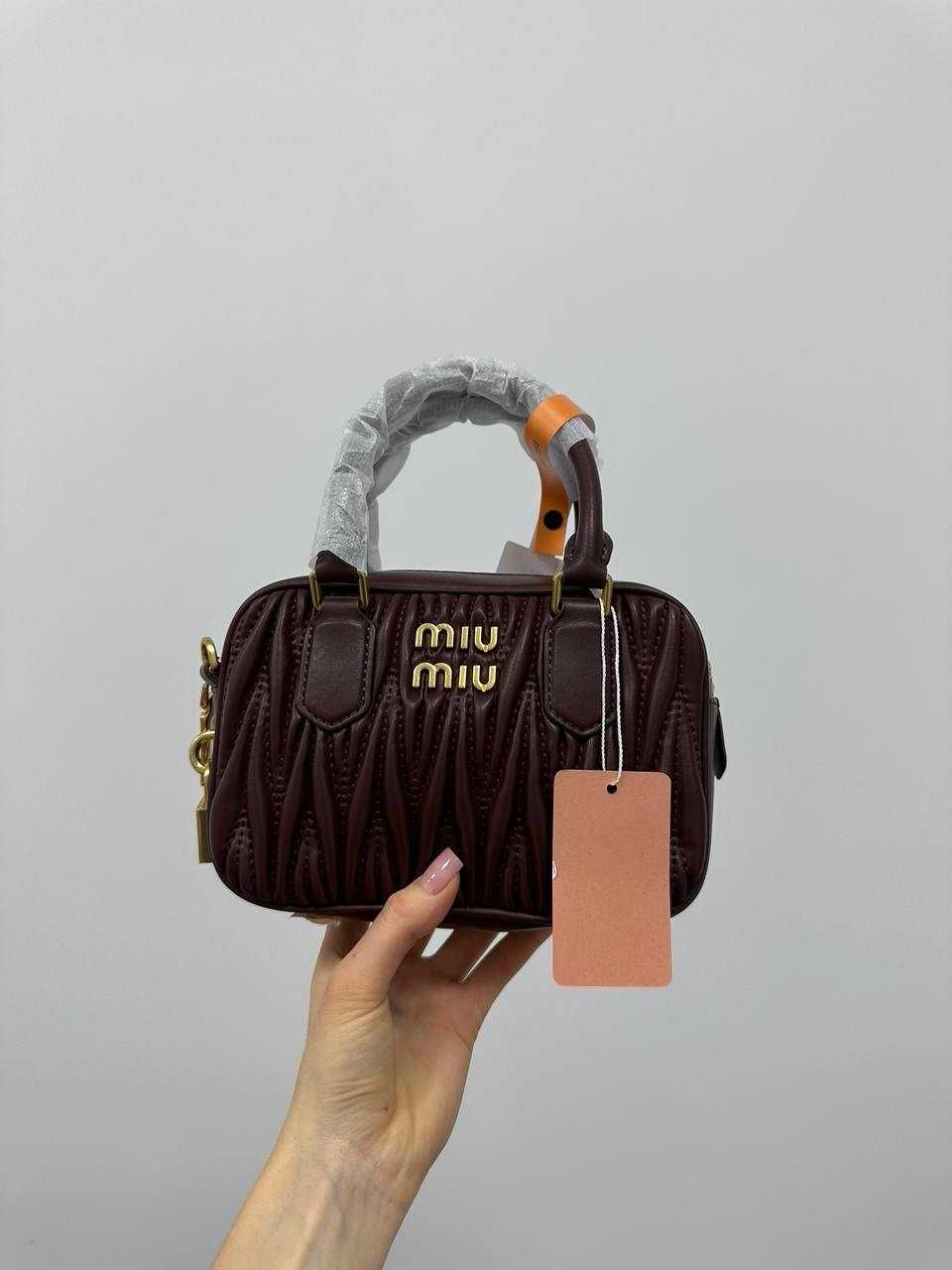 Жіноча сумка Miu Miu Arcadie Matelassé Nappa Leather Bag Burgundy