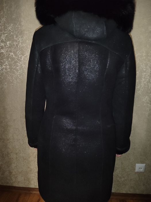 Дубленка жіноча у новому стані