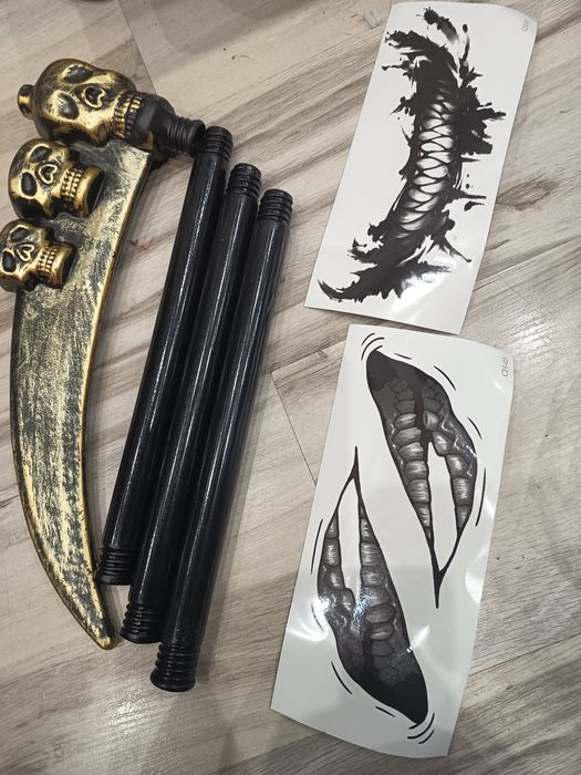 Kostium peleryna Kostuchy Halloweenowgo Rozmiar Męski na 170-175  S- X