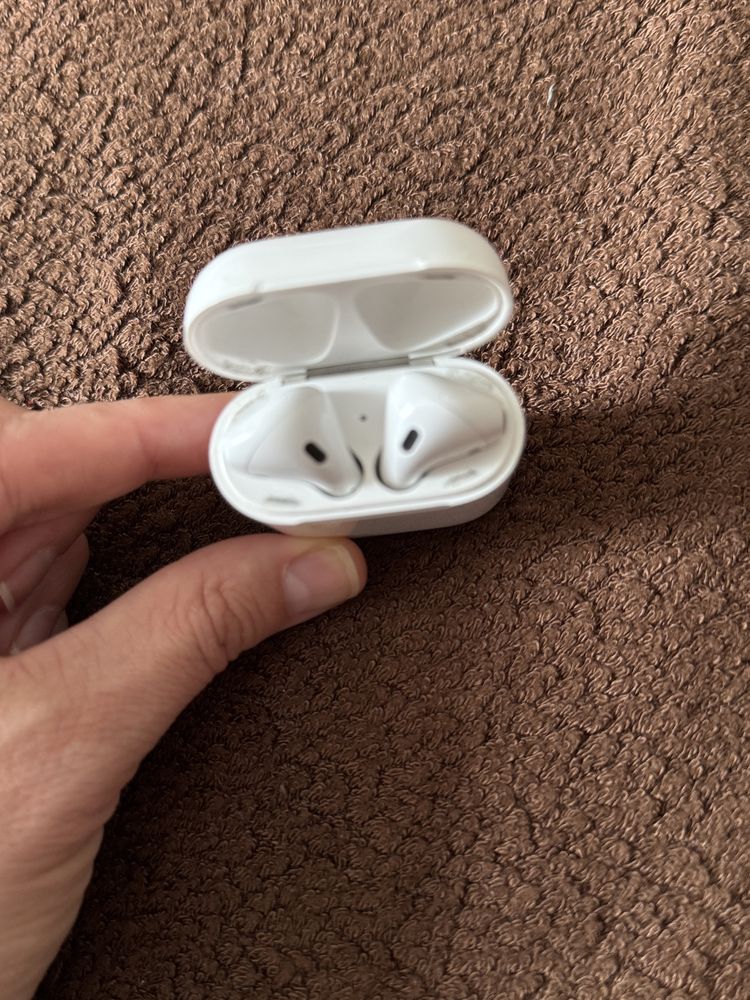 Навушники airpods a2031