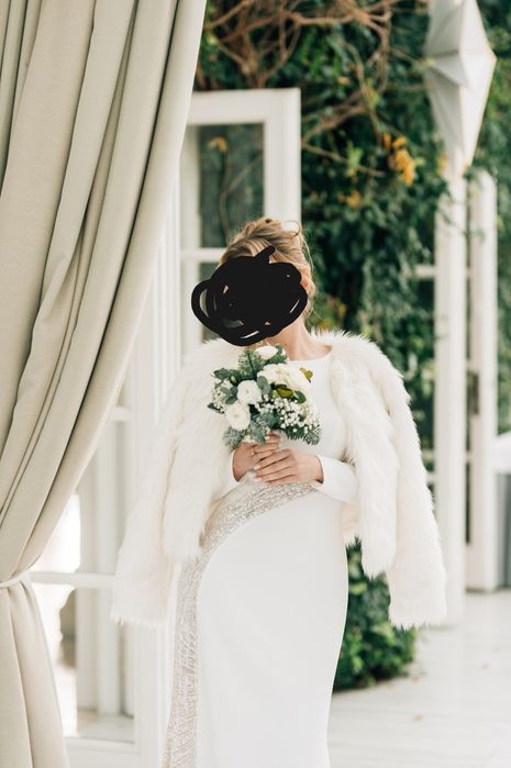 Białe futerko ślub/studniówka