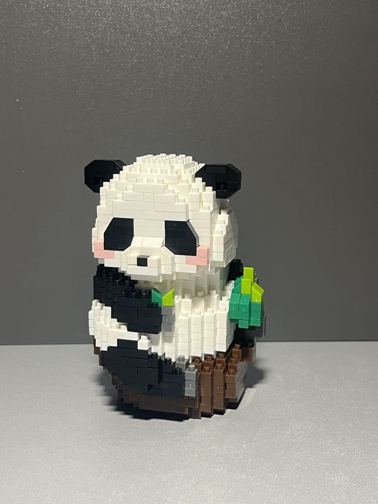 Лего панди