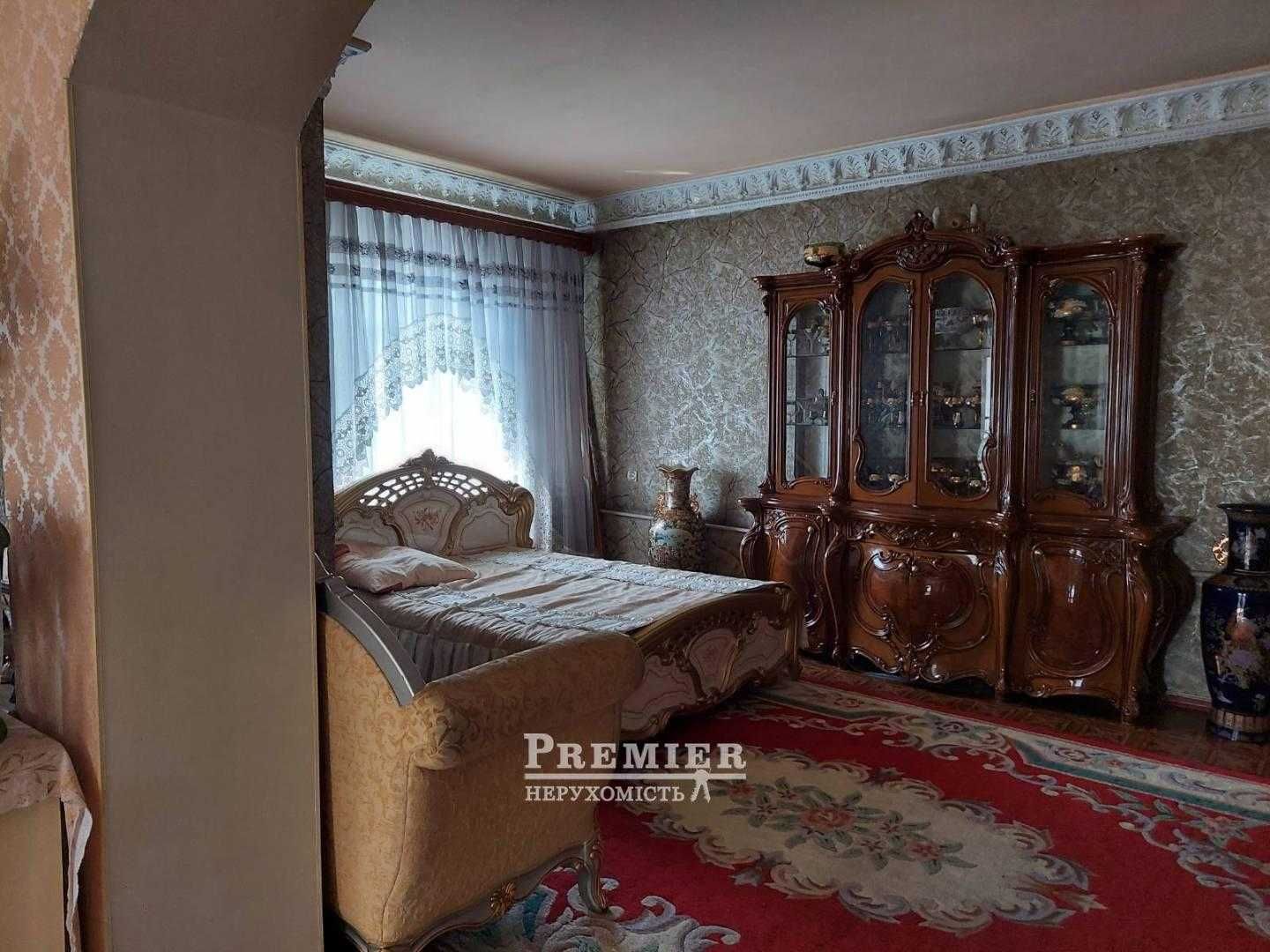 Терміново!2-поверх. будинок на Черемушках з ремонтом, 6 сот,165000у.о.
