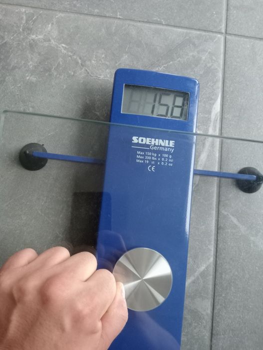 Waga łazienkowa szklana