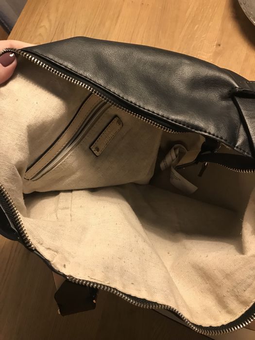 Torebka Zara w kolorze czarnym