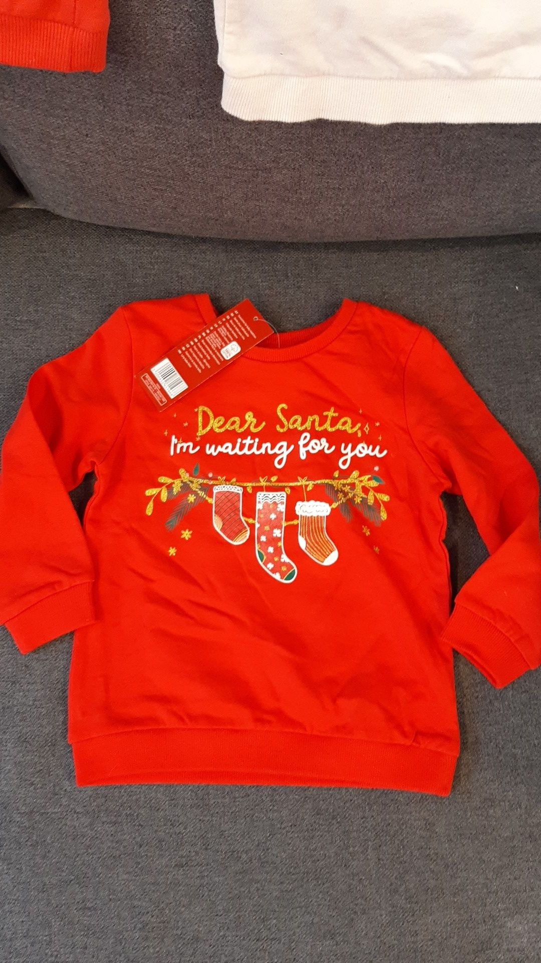 Świąteczny zestaw: 2x bluza + bluzka + sweterek 92 czerwony