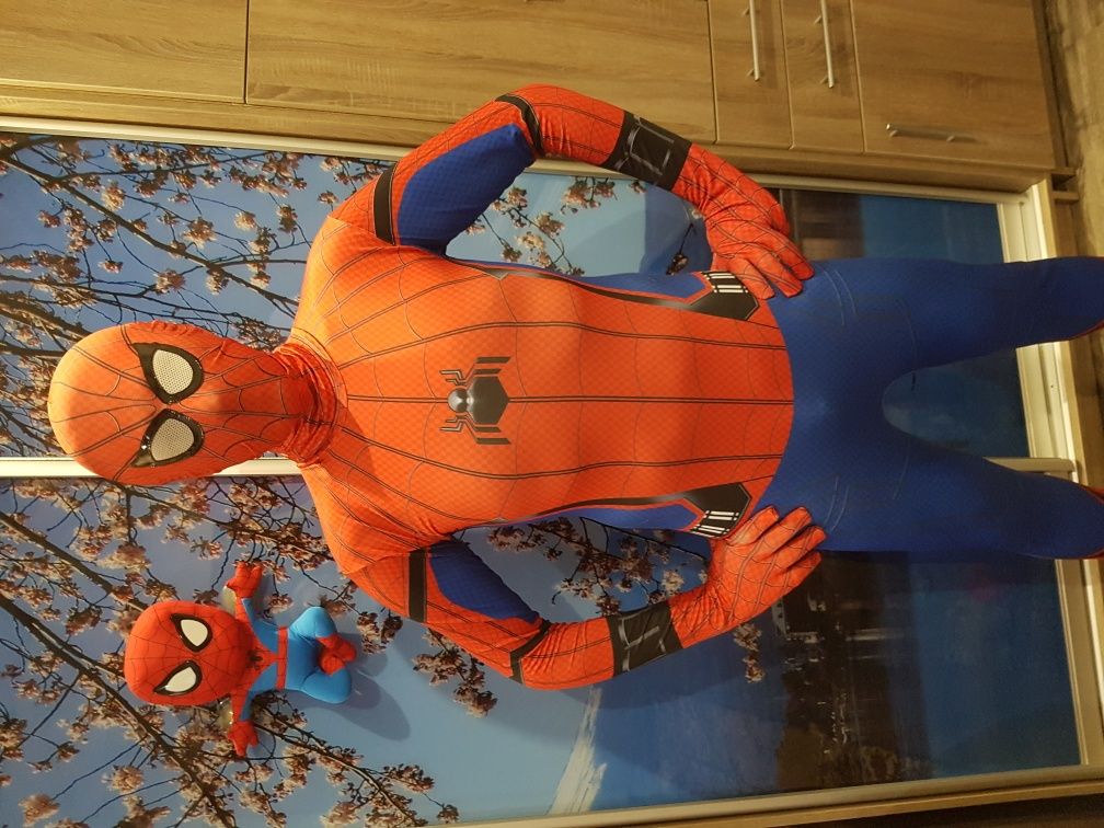 Костюм Спайдермен/Spider/,новый, на рост от 150 до 170см.