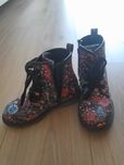 Buty typu traperki