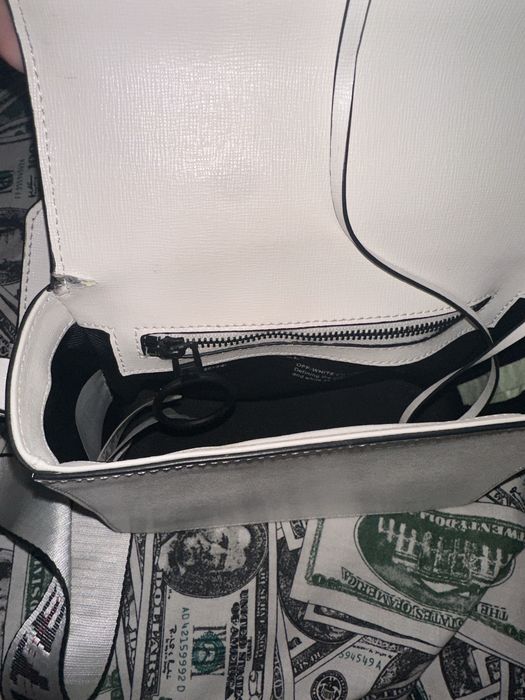 Сумка off white”sculpture”