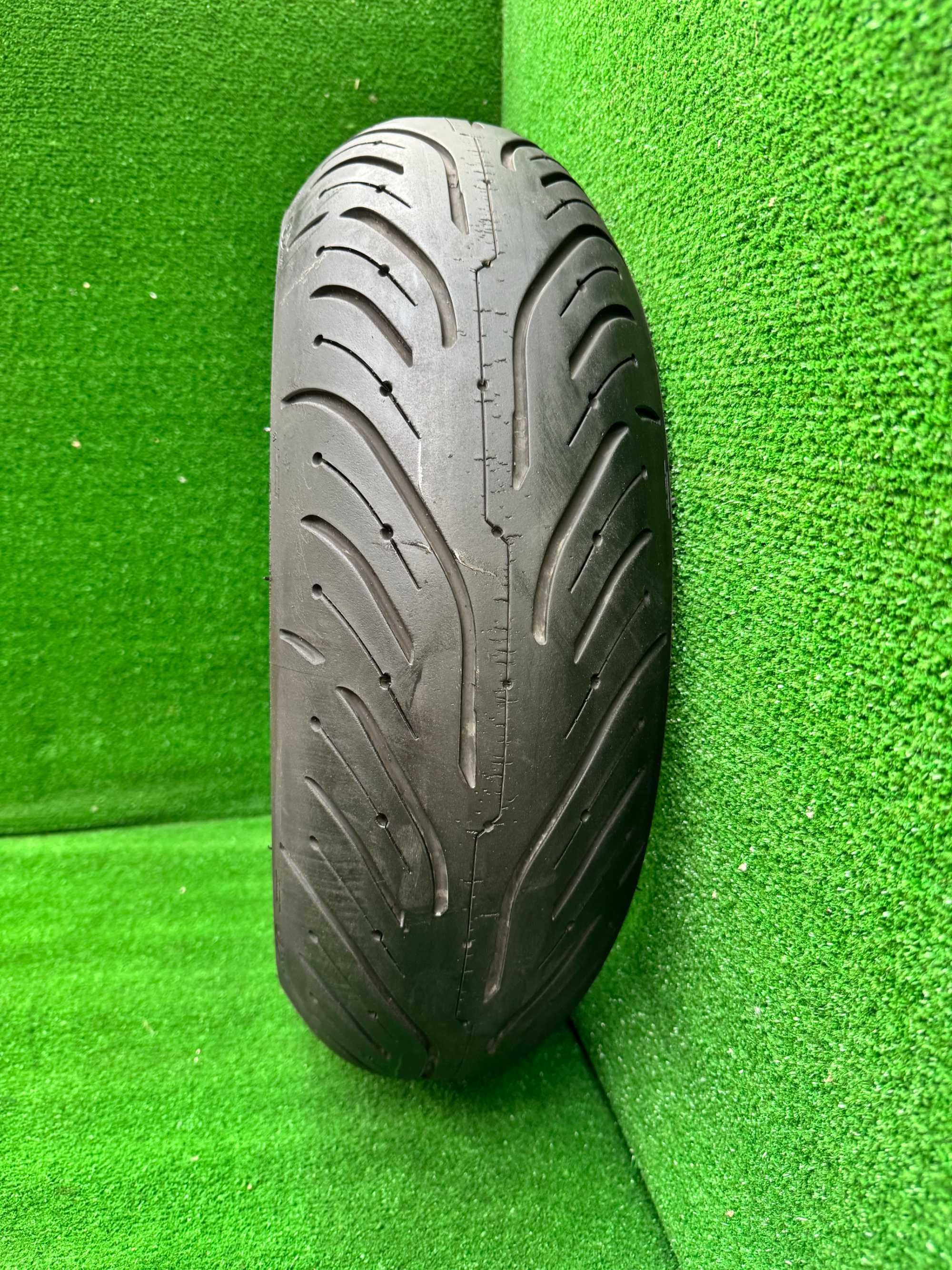 190/50/17 Michelin pilot road 4 pneu usado mota