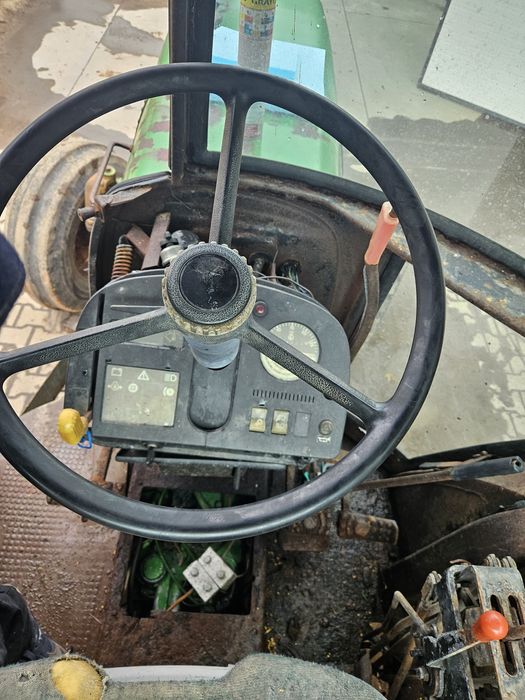 John deere 2140 bardzo fajny traktor za niewielkie pieniądze