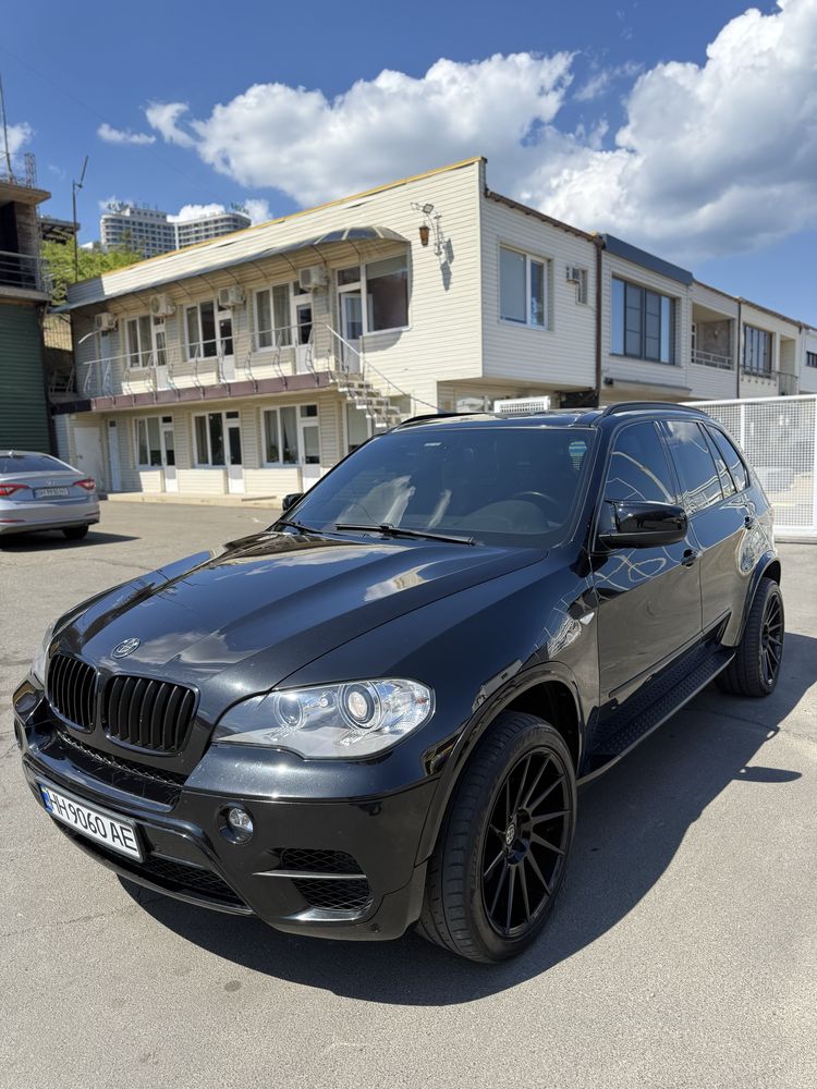 Продам BMW X-5 2012 рік