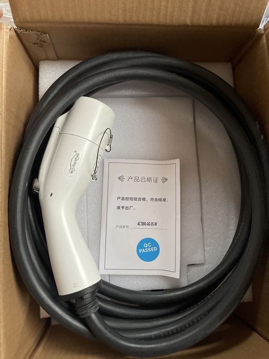 Зарядна станція GBT 7 кВт для електромобілів