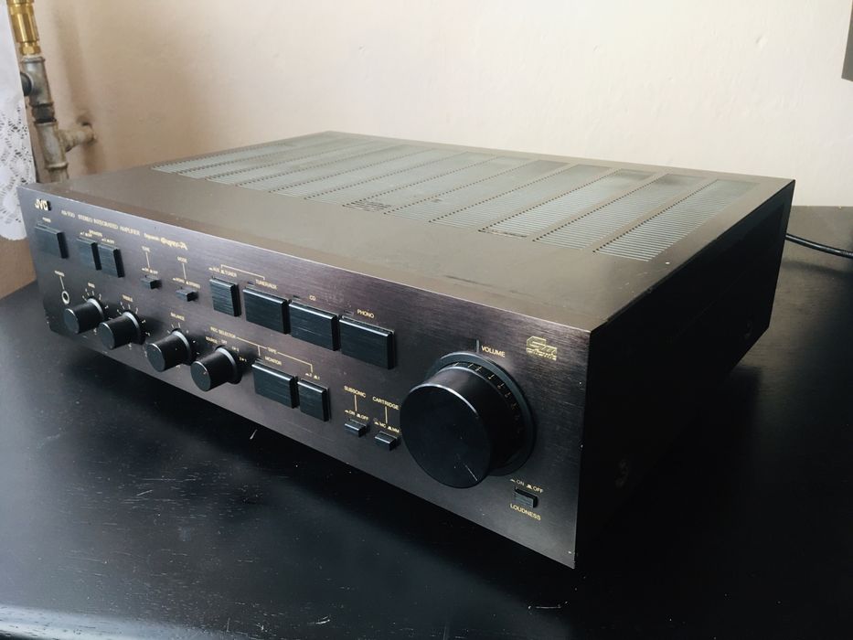 JVC Victor AX-700 rezerwacja