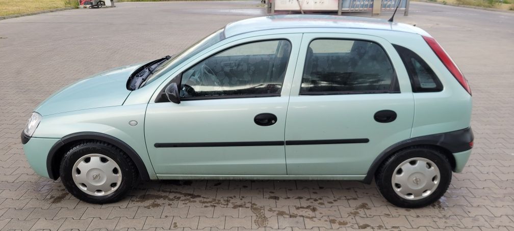 Opel Corsa C 1.0 Gaz
