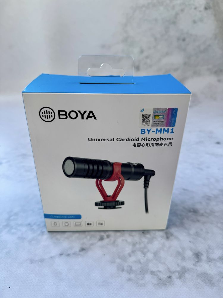 Microfone Universal Compacto COMO NOVO, COM CAIXA - BOYA BY-MM1