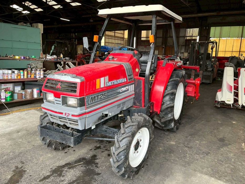 Traktor Mitsubishi MT25