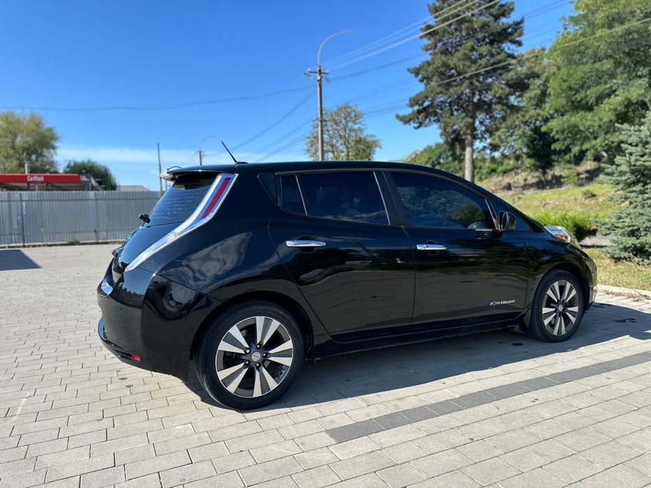Nissan Leaf 2015 р