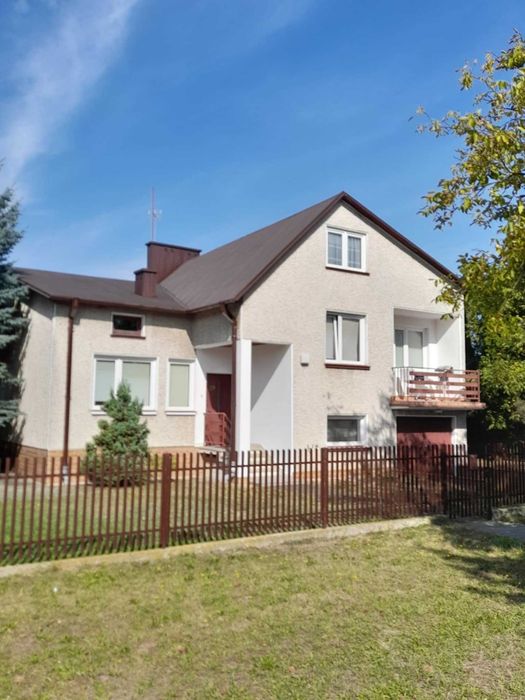 Atrakcyjny dom w atrakcyjnym miejscu