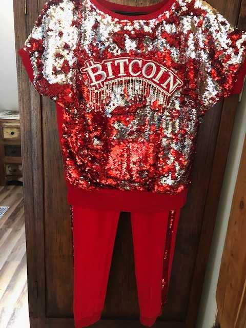 Dres damski czerwony z cekinami Elisabetta Zanardi, rozmiar S