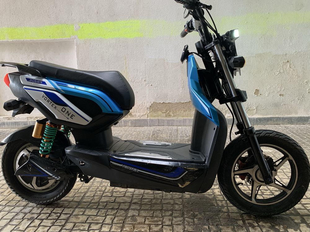 Mota elétrica Vortex One customizada