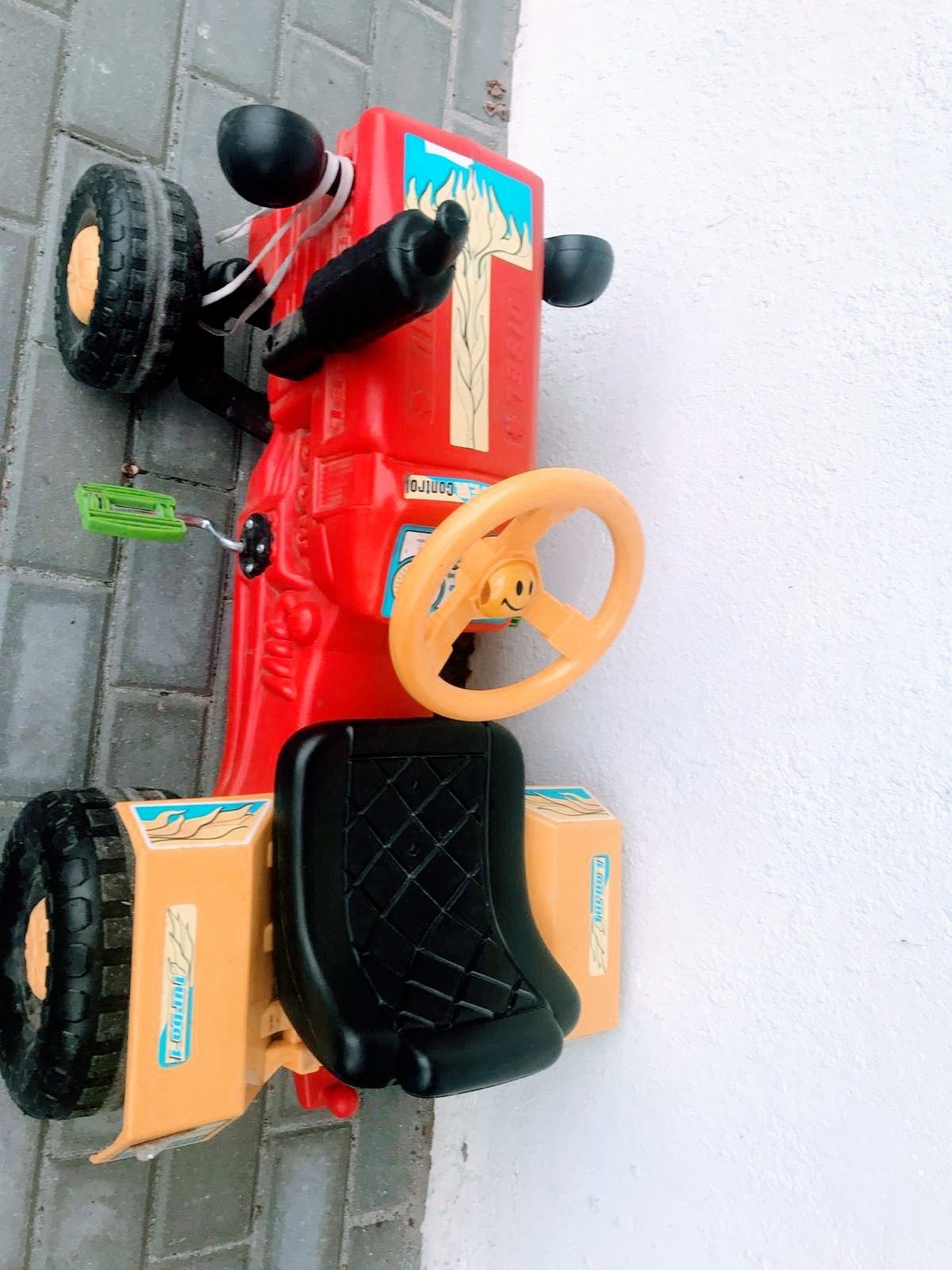 Autko Traktorek dla dziecka - prezent na zajączka