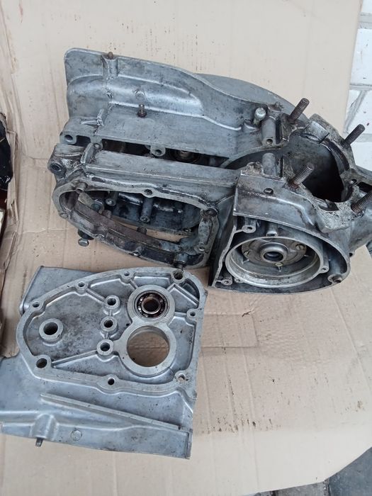 Картера двигуна Иж Планета5