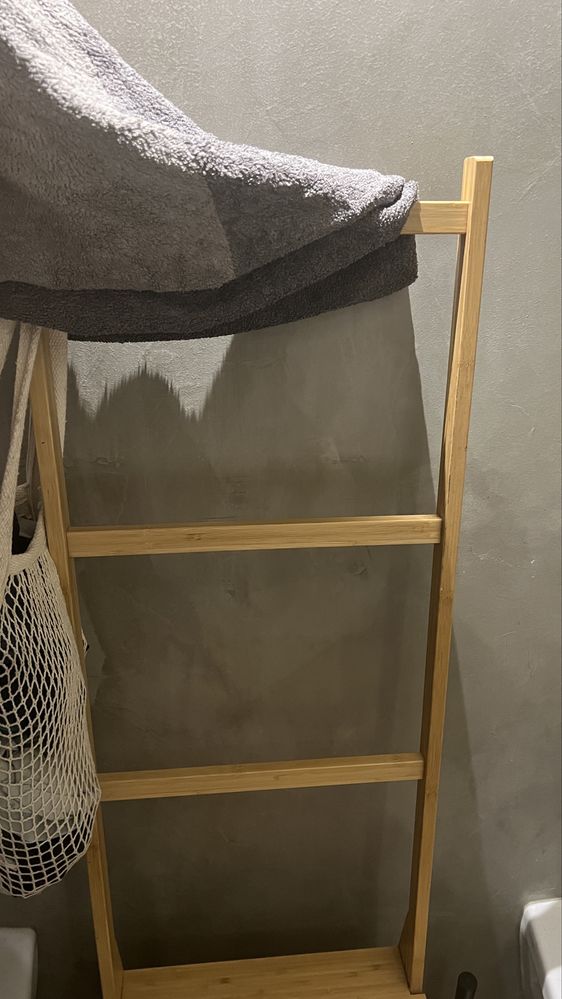 Cadeira c/toalheiro, em bambu IKEA