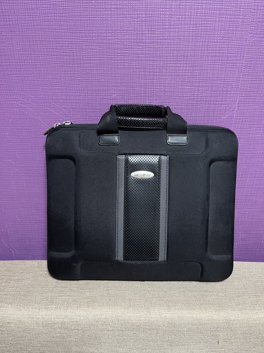 Сумка для ноутбука 15.6 протиударна Samsonite
