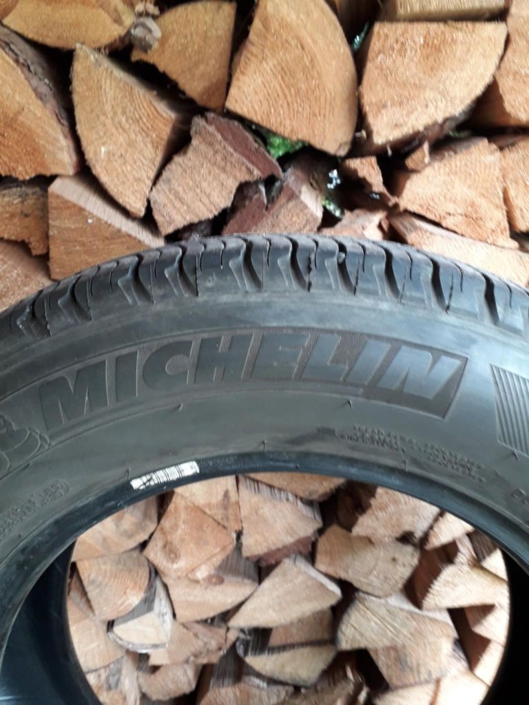 Opony Michelin 215/65R r 16