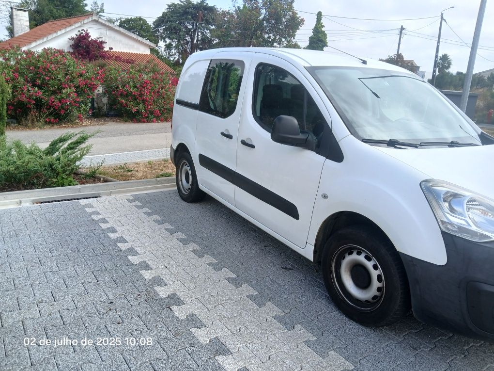 Citroen Berlingo 2017 - 3 lugares