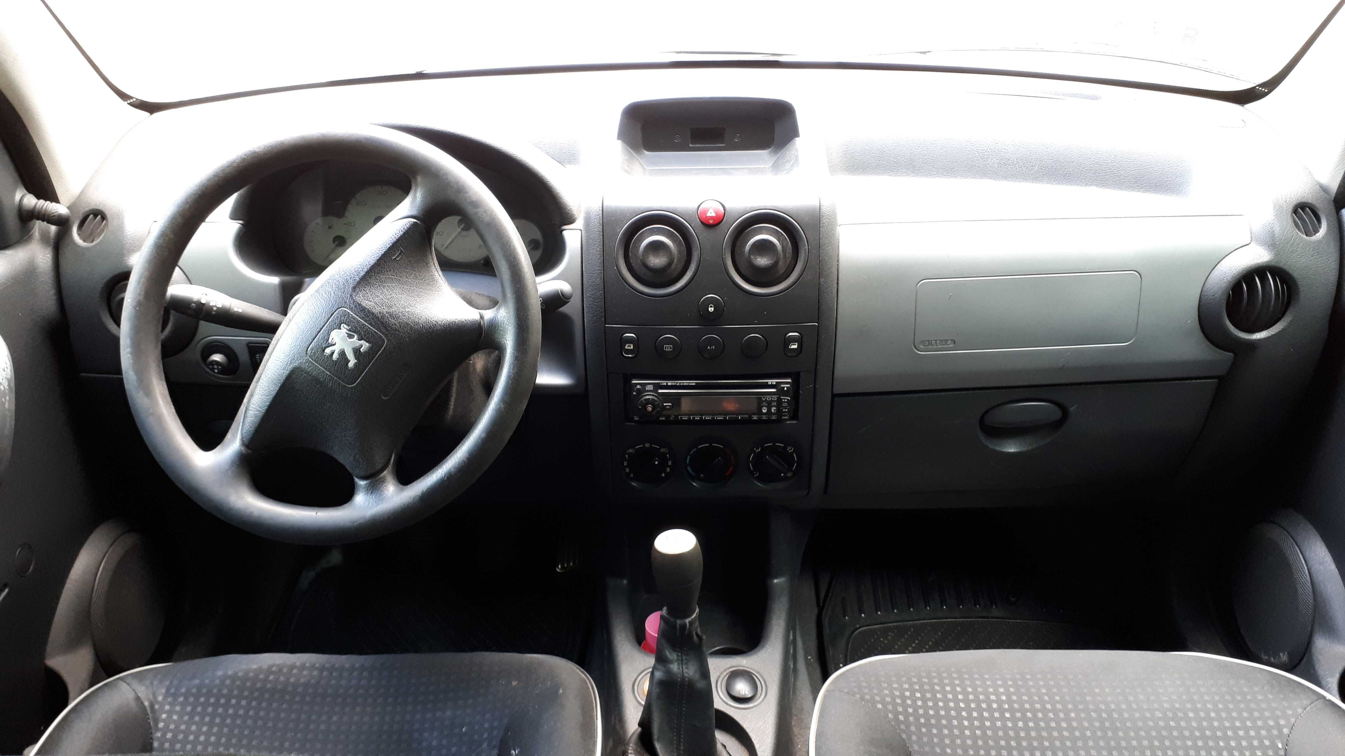 PARTNER  1,9D, 2004r. 5-drzwi, bez DPF, airbag, el.szyby, wspomaganie.