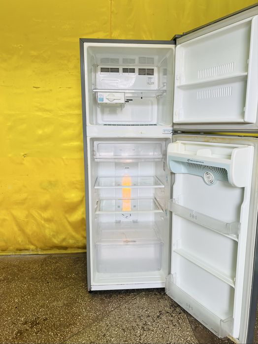 Двухкамерный холодильник LG GR-M392YQL, NoFrost