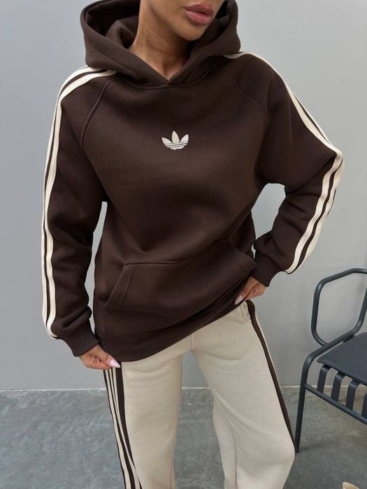 Жіночий теплий костюм/2