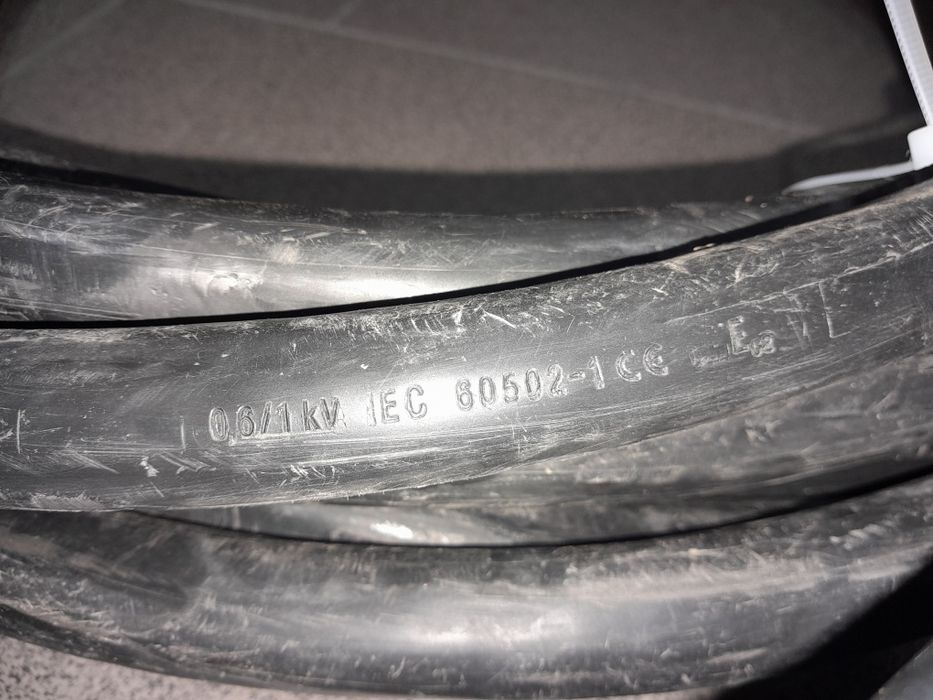 Przewód kabel 4x35  rj45 skrętka  2x0.5 5x1.5  5x4 drut-linka