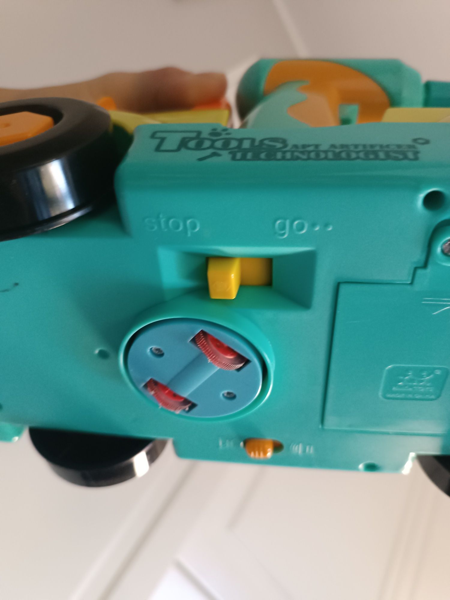 Mechanik auto do rozkręcania wkrętarka gra jeździ interaktywny