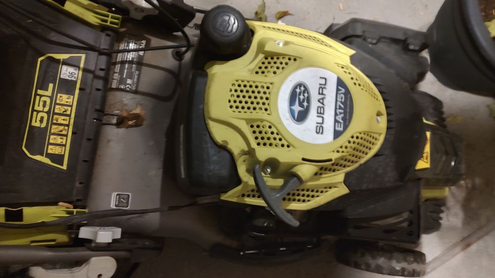 Kosiarka spalinowa Ryobi Subaru