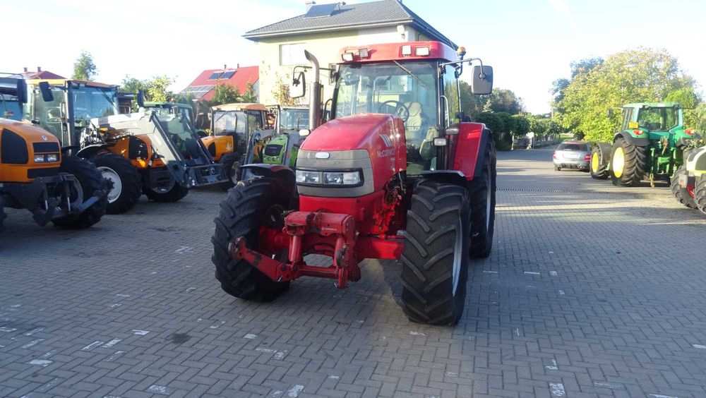 MCcormick MC 120 sprowadzony TUZ sprowadzony. 4x4 2006R.