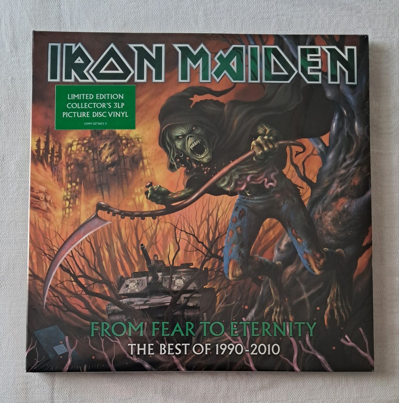 LP (3 x vinyl) - Iron Maiden From Fear to Eternity 
- From Fear to Ete