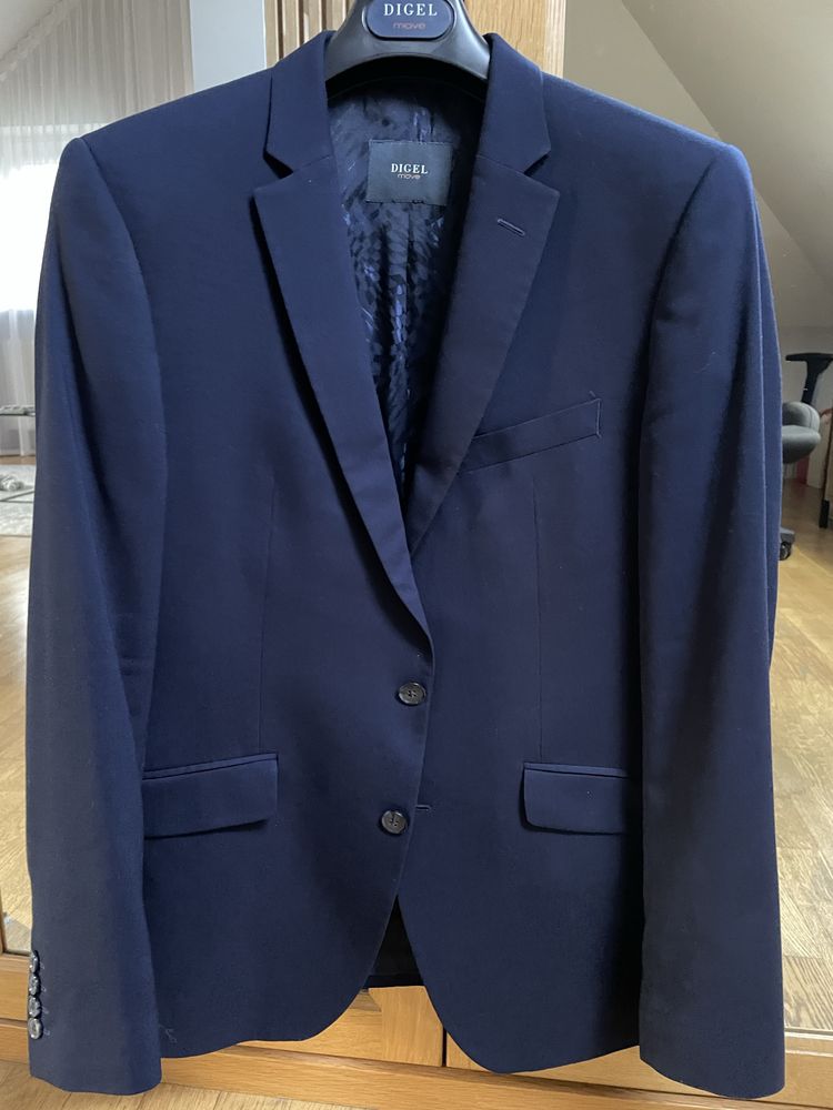 Garnitur Męski DIGEL Slim Fit, wzrost 176-182cm, spodnie 46 (W32)