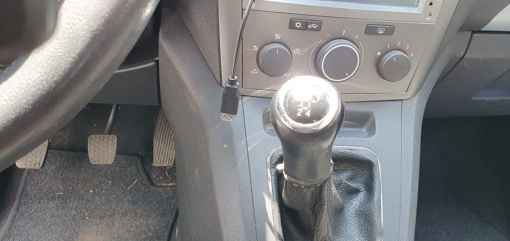 Opel Zafira B 1.6 Benzyna 7 osób Hak Okazja
