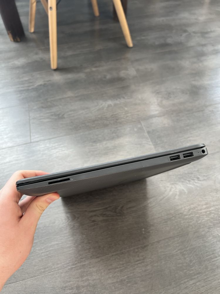 HP 255 G8 AMD wroclaw jak nowy