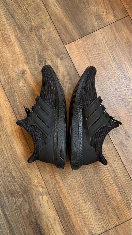 Adidas Ultraboost DNA 4.0 27,5 см Оригінал Чорні